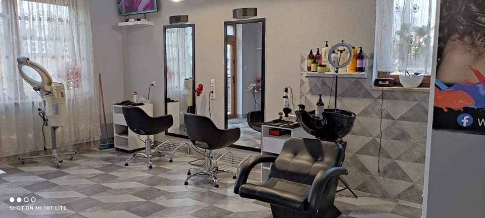 Salon fryzjerski Dobre Cięcie - wnętrze